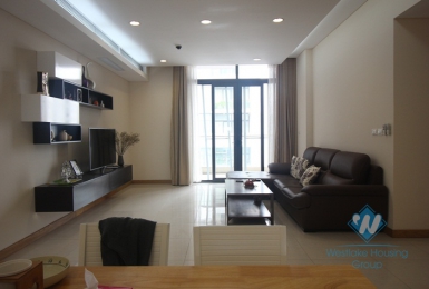 Beautiful apartment with 02 bedrooms for rent in Dolphin Plaza - My Dinh area